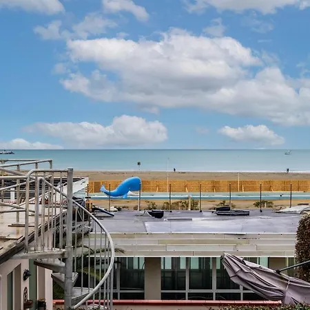 40mt Dal Mare - New Terrazza Con Vista Panoramica * 비아레지오
